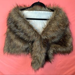 Aukmla Women's Formal Faux Fur Wraps